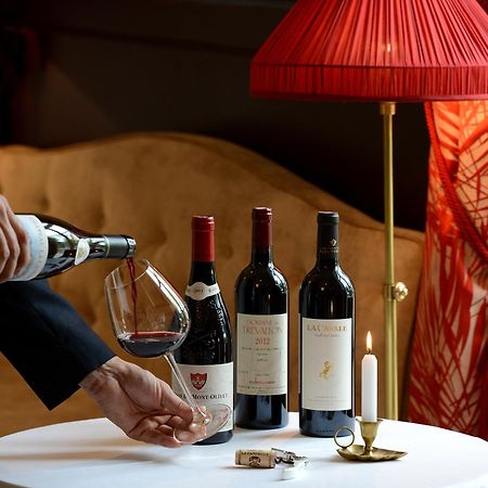 Grand Hotel Henri - Teritoria Л'Иль-сюр-ла-Сорг Экстерьер фото